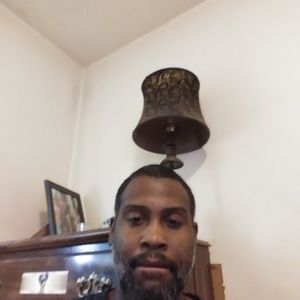 Meet your Posher, Travis